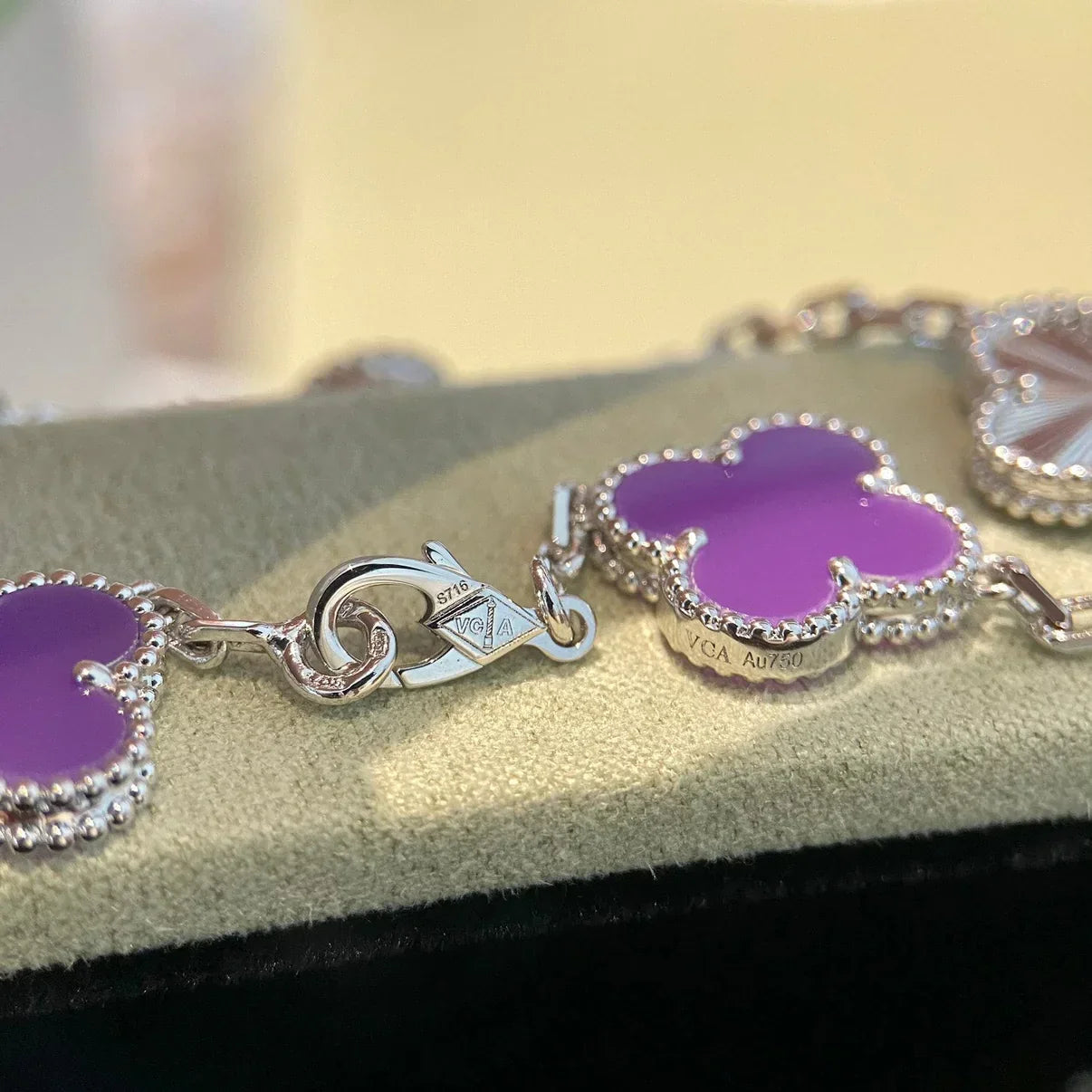 [Moco jewelrys] CLOVER 5 MOTIF VIOLET BRACELET COLLECTION