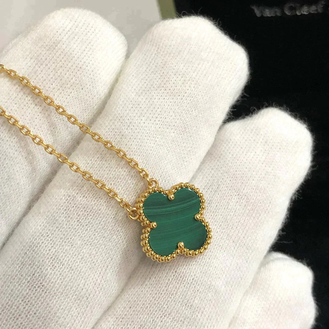 [moco jewelrys]CLOVER 15MM MALACHITE SINGLE FLOWER  NECKLACE