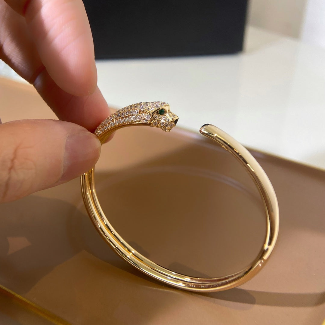 [moco jewelrys]PANTHERE GOLD DIAMOND OPEN BRACELET