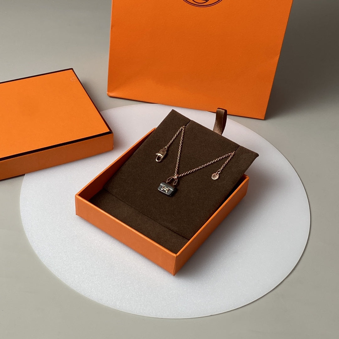 [moco jewelrys]CONSTANCE SCHWARZ ANHÄNGER ROSÉGOLD KETTE