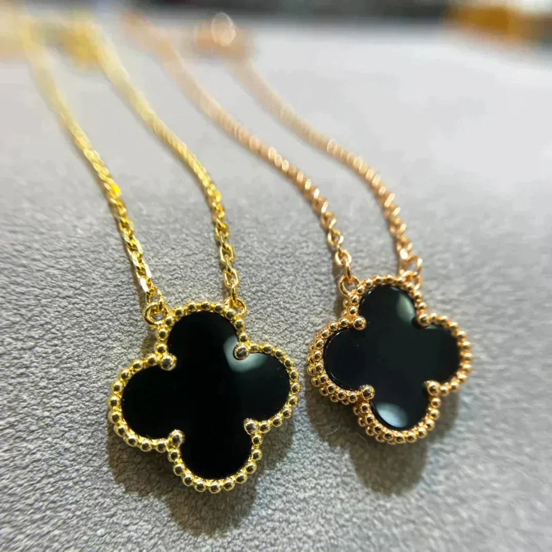 [moco jewelrys]CLOVER 15MM BLACK ONYX SINGLE FLOWER NECKLACE