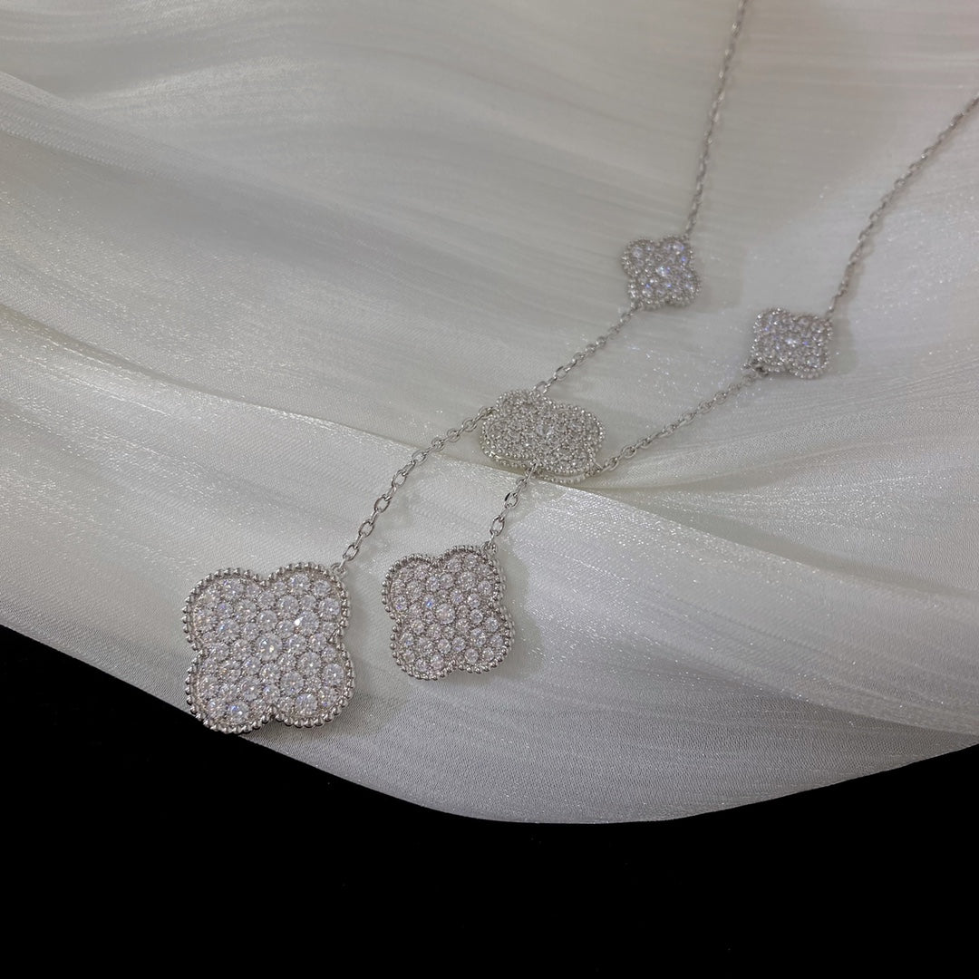 [moco jewelrys]KLEE 5 MOTIVE SILBER DIAMANTEN HALSKETTE