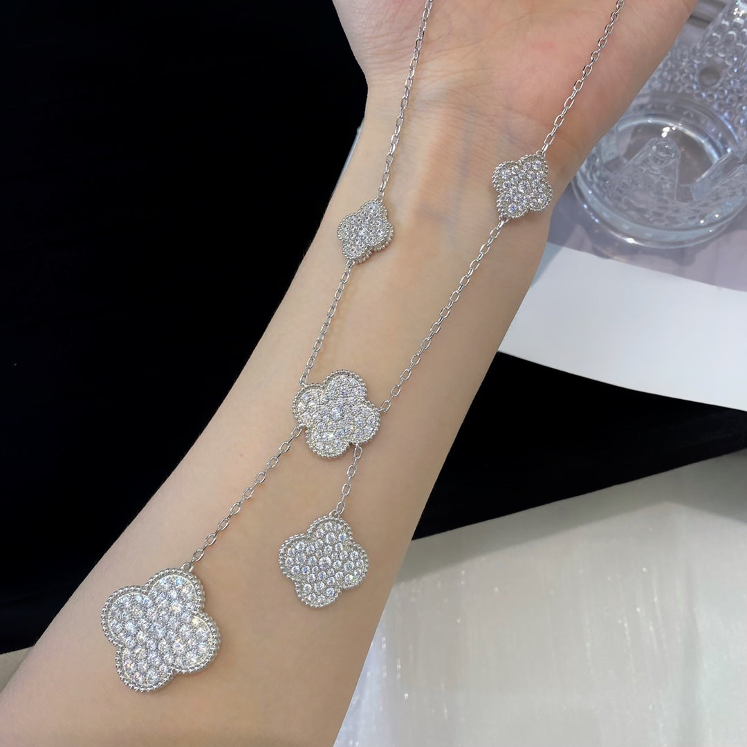 [moco jewelrys]KLEE 5 MOTIVE SILBER DIAMANTEN HALSKETTE
