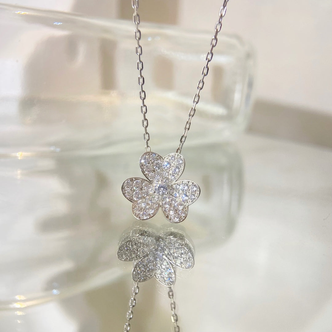 [moco jewelrys]BLUMEN-DIAMANT-HALSKETTE