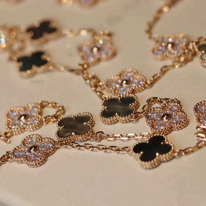 [moco jewelrys]CLOVER 20 MOTIFS DARK MOP DIAMOND  NECKLACE