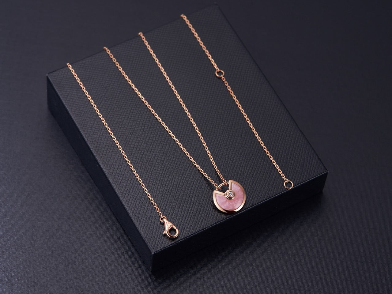 [moco jewelrys]AMULETT ROSÉGOLD PINK MOP HALSKETTE