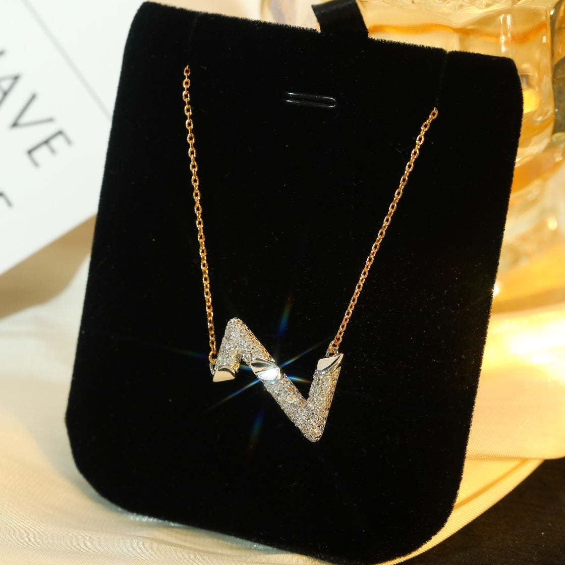 [moco jewelrys]VOLT SILVER DIAMOND PEDANT NECKLACE