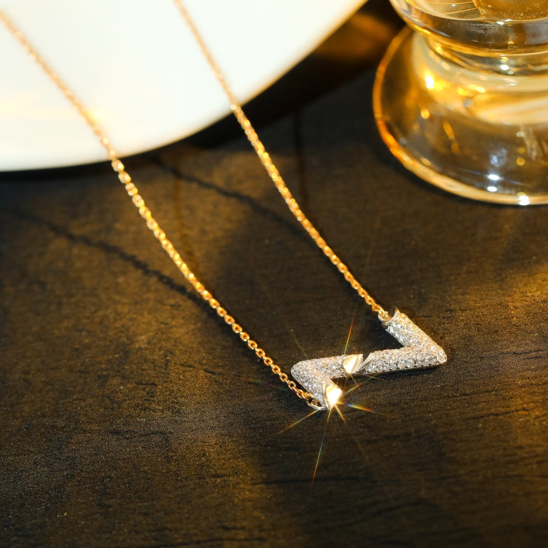 [moco jewelrys]VOLT SILVER DIAMOND PEDANT NECKLACE