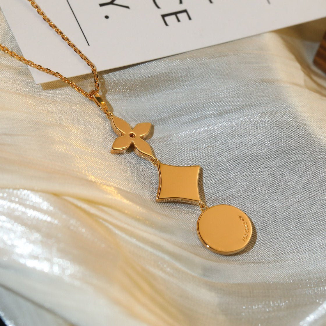 [moco jewelrys]STAR AND SUN DIAMOND PINK GOLD NECKLACE