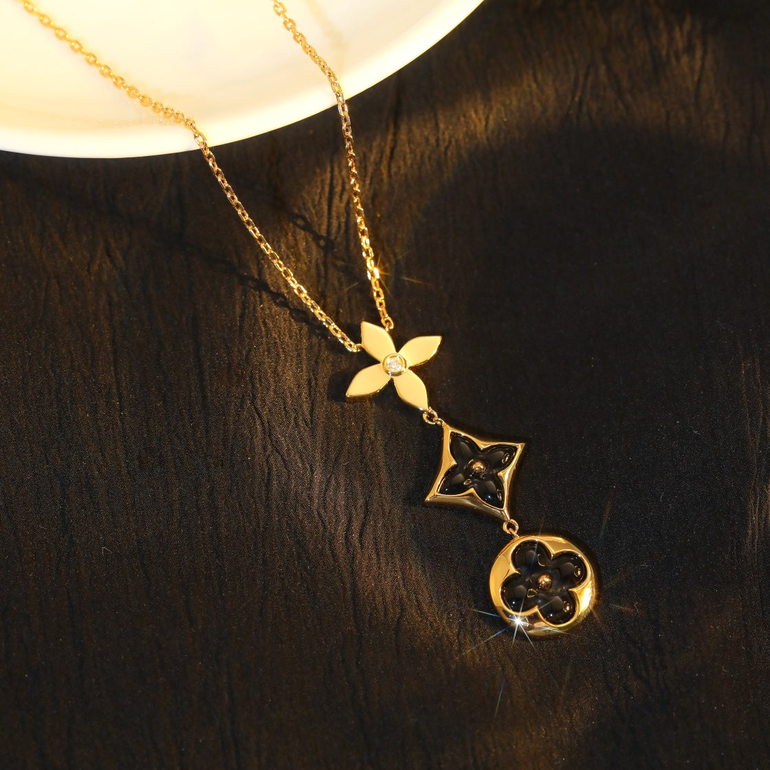 [moco jewelrys]STAR AND SUN ONYX PINK GOLD HALSKETTE