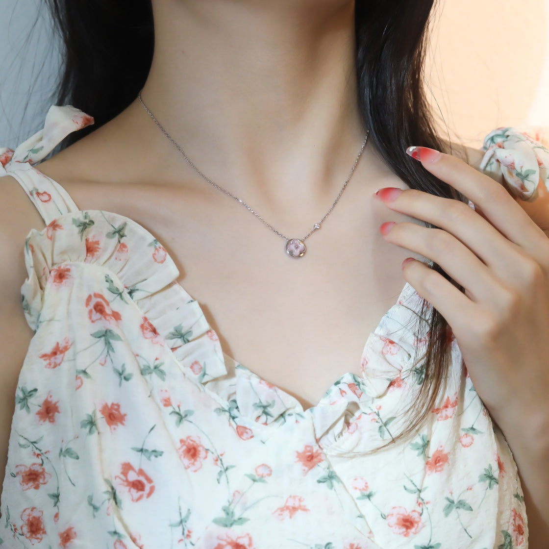[moco jewelrys]SUN PEDANT PINK GOLD 1 DIAMOND NECKLACE