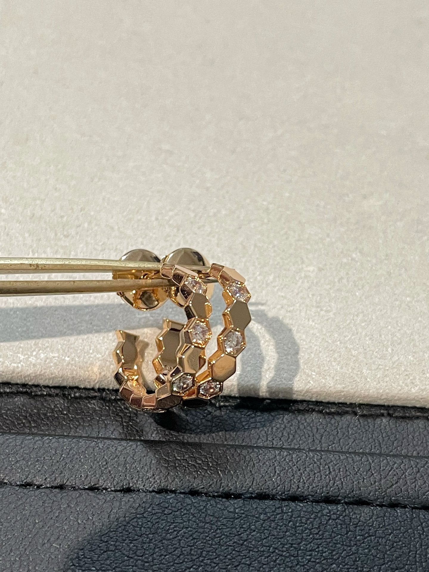 [moco jewelrys]Hohler Design Vierblättriges Kleeblatt Blumenform Ring