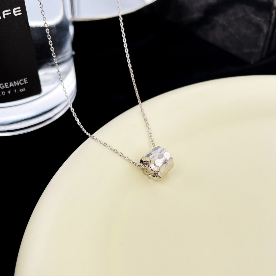 [moco jewelrys]BEE MINI ANHÄNGER DIAMANT HALSKETTE