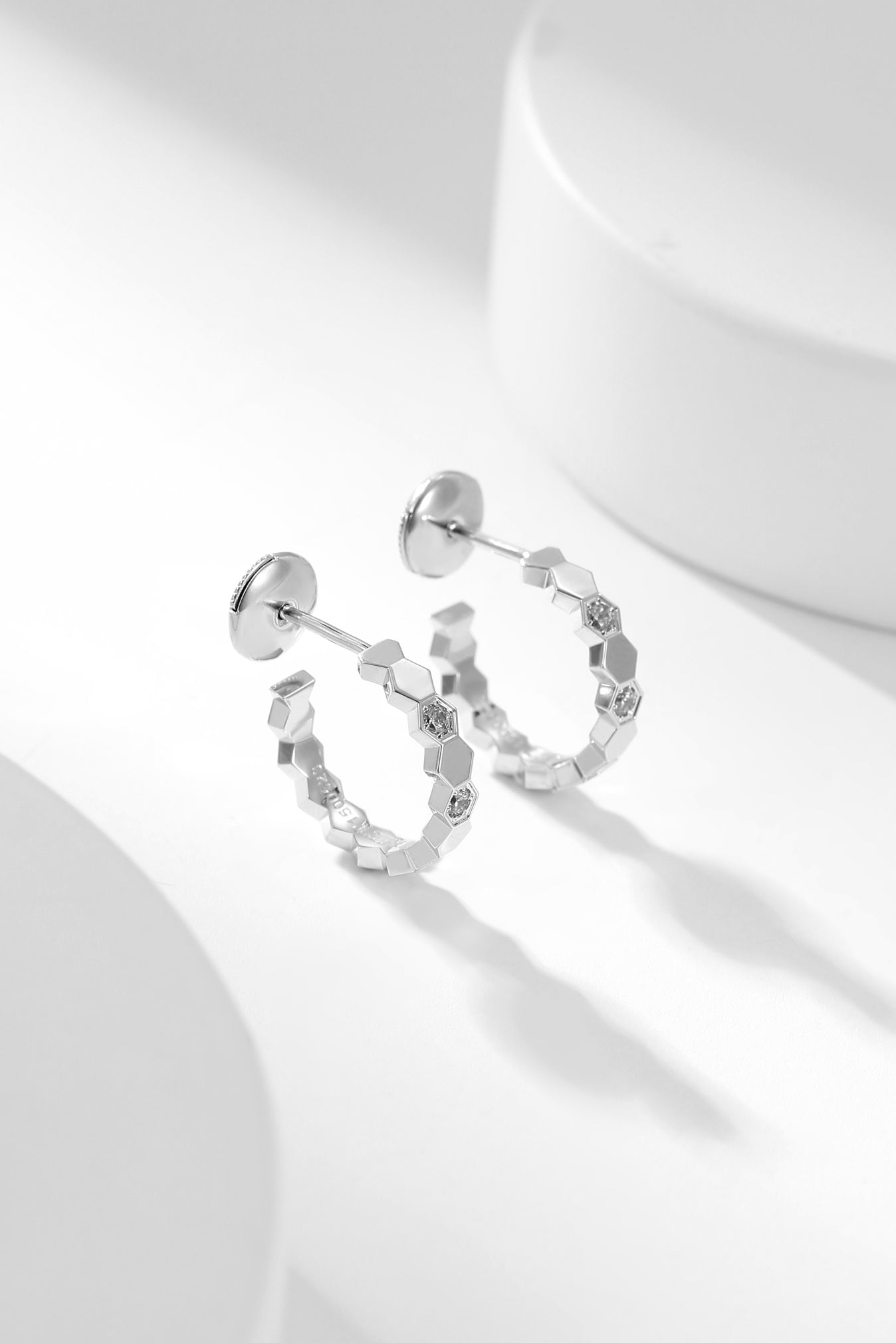 [moco jewelrys]BEE LOVE DIAMANT CREOLEN
