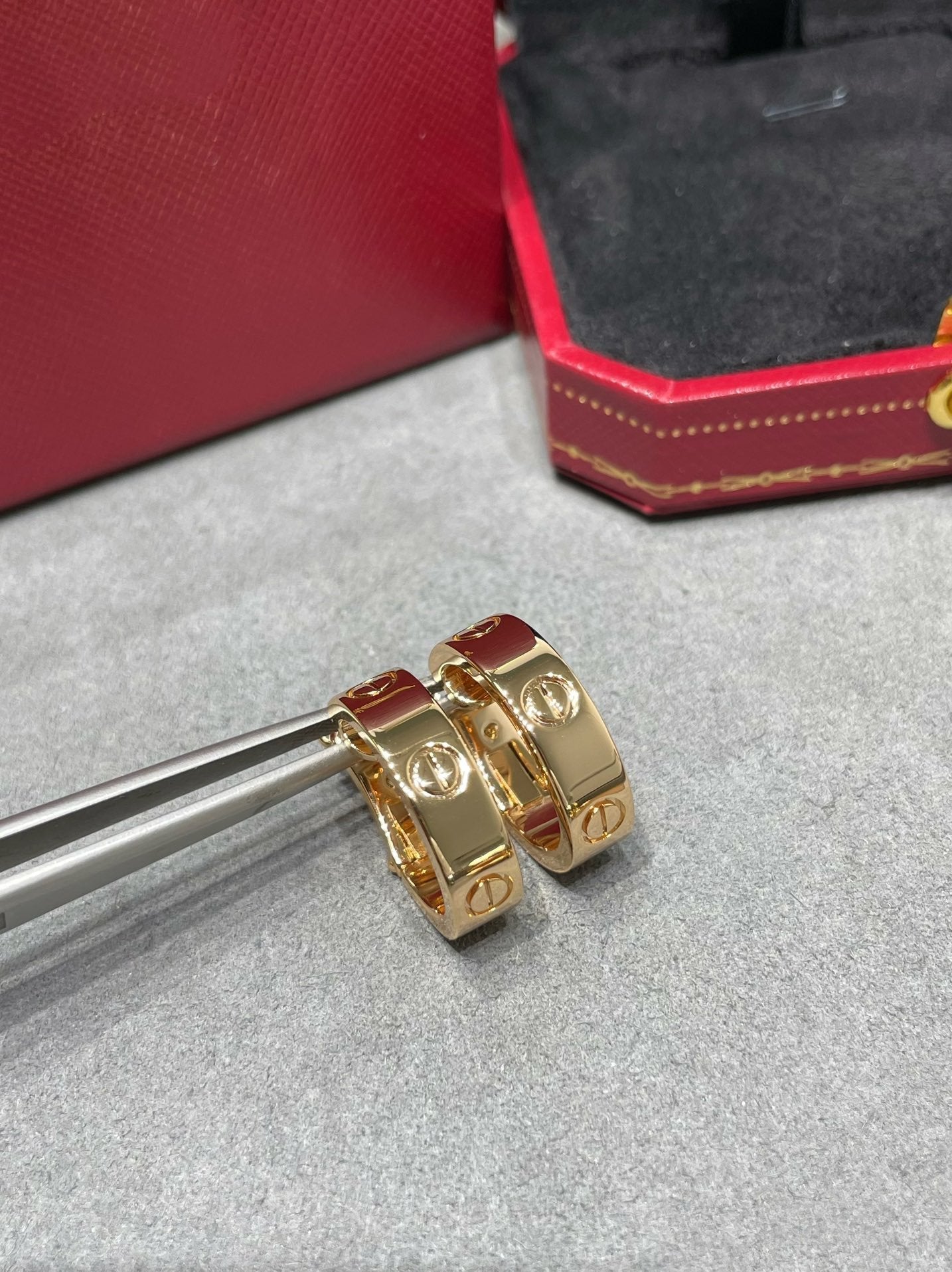 ¡®Moco¡¯LOVE 5.5MM EARRINGS