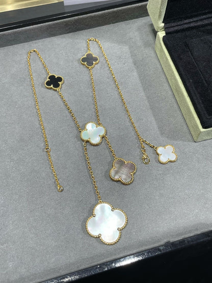 [moco jewelrys]CLOVER 6 MOTIF MOP ONYX GOLD NECKLACE