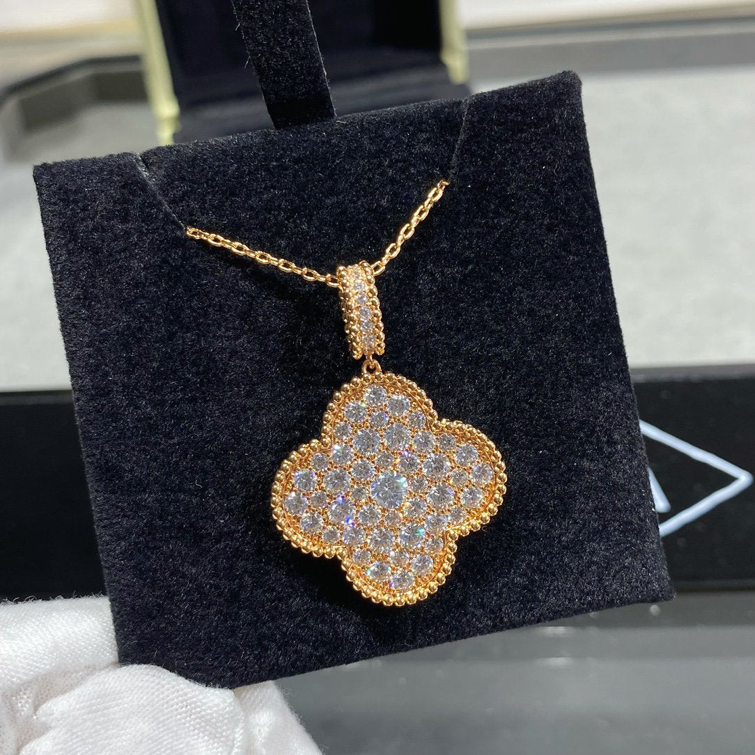 [moco jewelrys]CLOVER 25MM LARGE PEDANT DIAMOND PAVED LONG NECKLACE