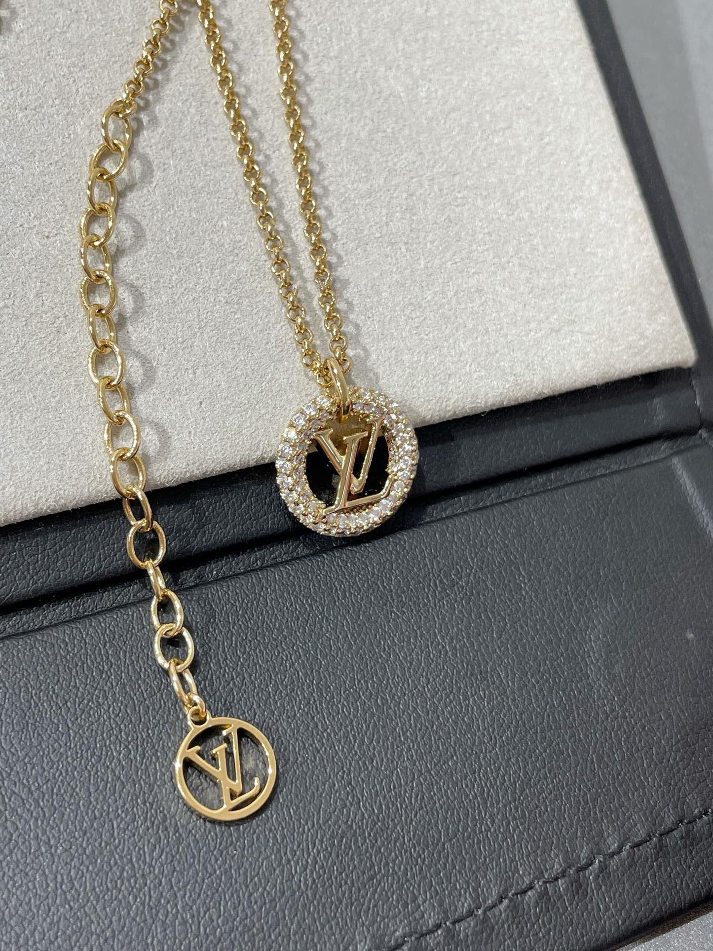 [moco jewelrys]BY NIGHT DIAMANT-HALSKETTE MIT PAVÉBESATZ