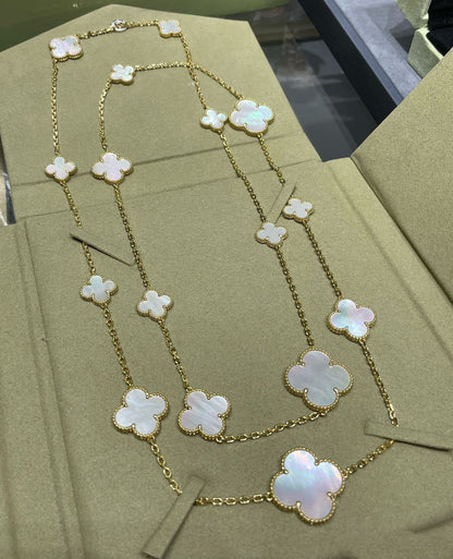 [moco jewelrys]CLOVER 16 MOTIF WHITE MOP GOLD NECKLACE