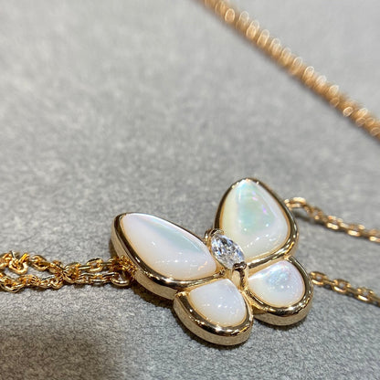 [moco jewelrys]BUTTERFLY MOP DIAMOND NECKLACE