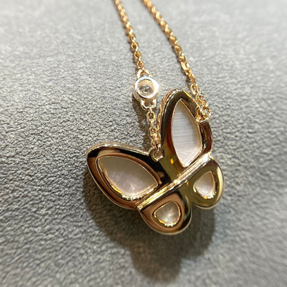 [moco jewelrys]BUTTERFLY MOP DIAMOND NECKLACE