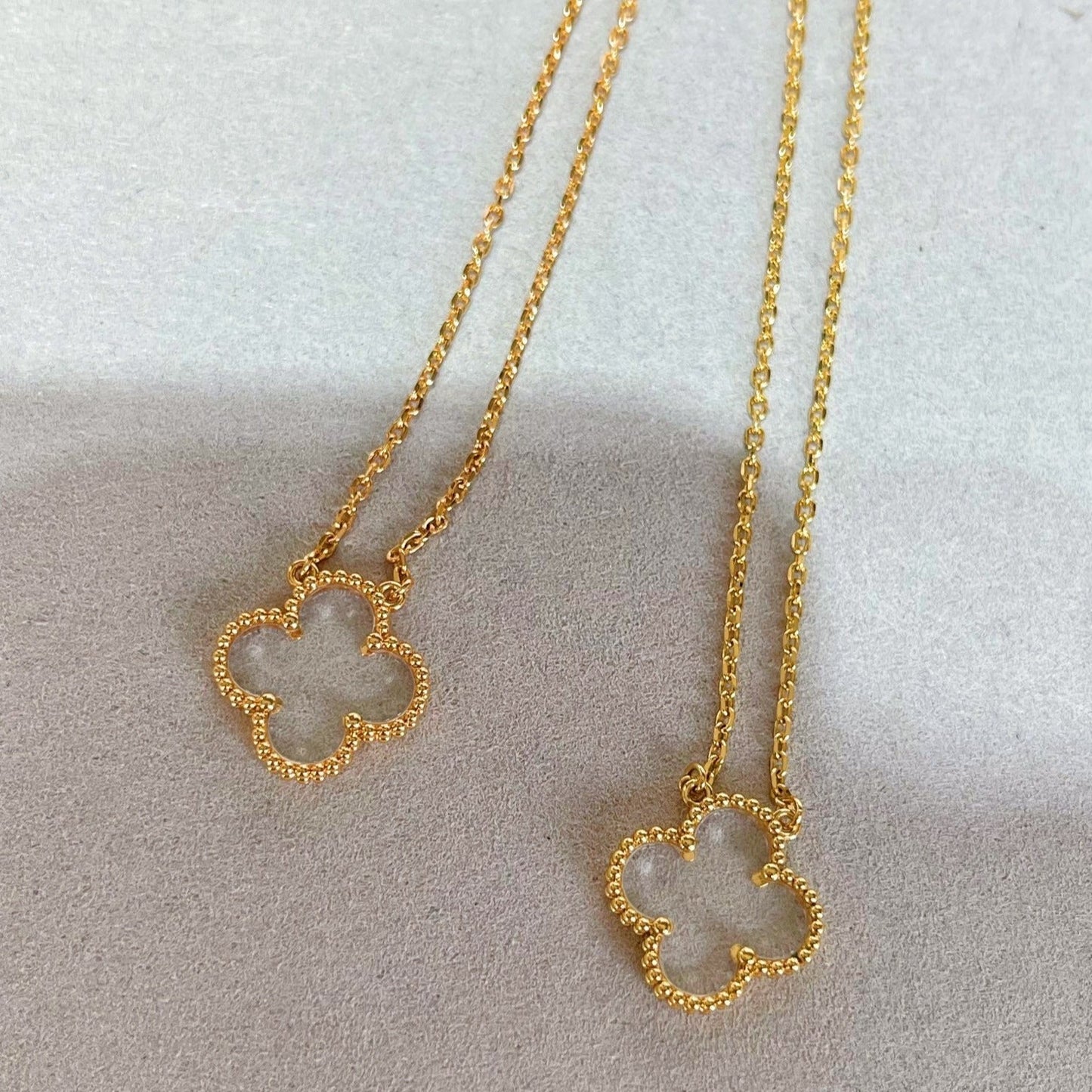 [moco jewelrys]CLOVER ROCK CRYSTAL ROSE GOLD NECKLACE