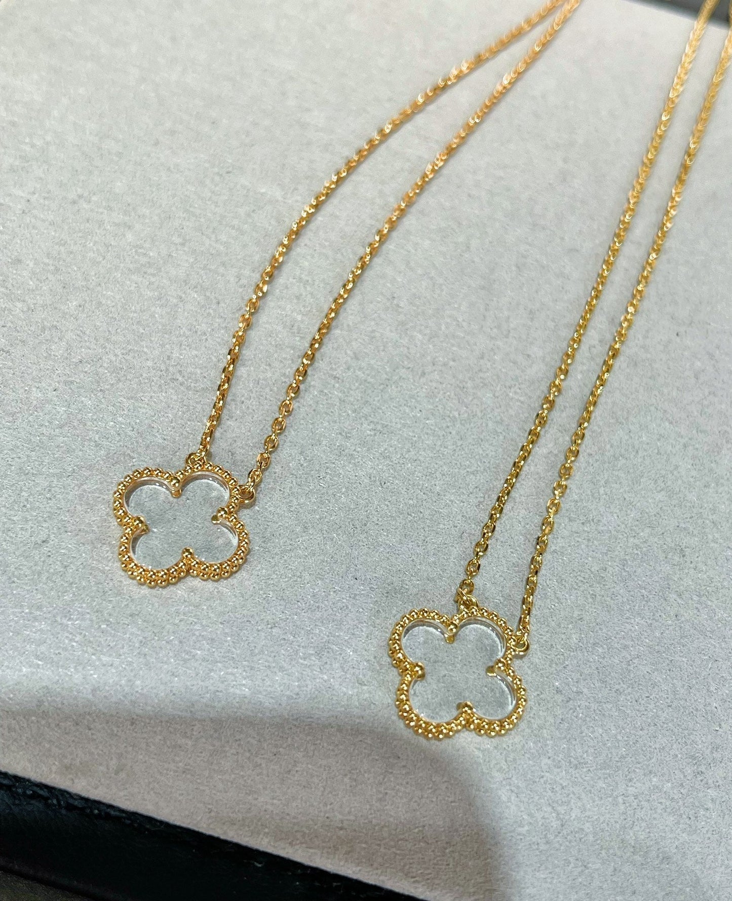 [moco jewelrys]CLOVER ROCK CRYSTAL ROSE GOLD NECKLACE