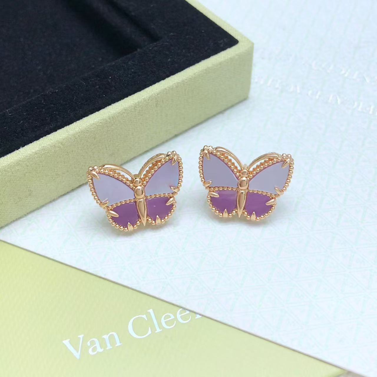 [moco jewelrys] 26 NEW CLOVER LUCKY LIGHT PURPLE SET