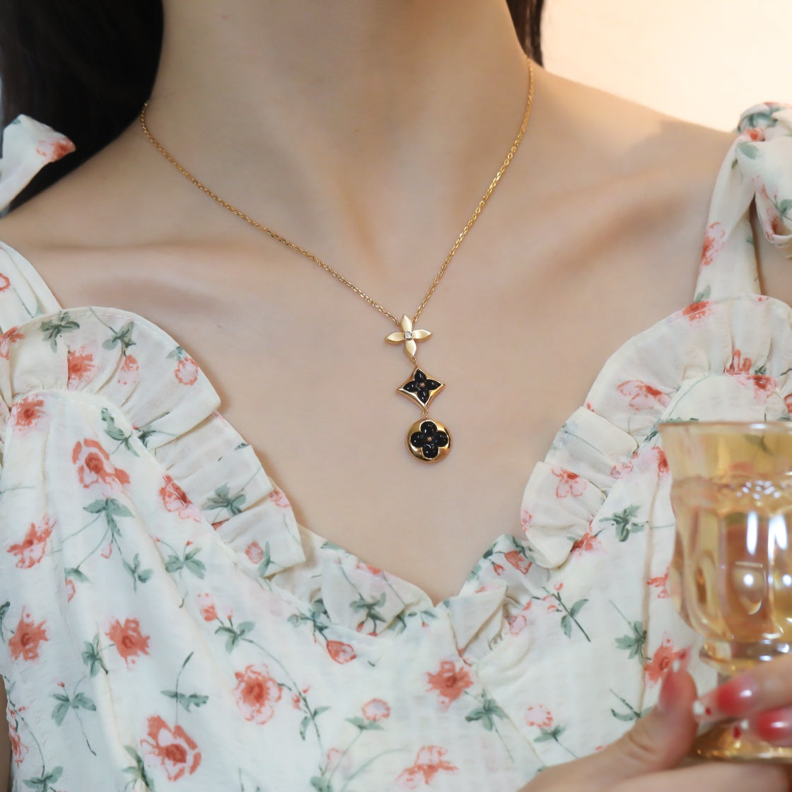 [moco jewelrys]STAR AND SUN ONYX PINK GOLD HALSKETTE
