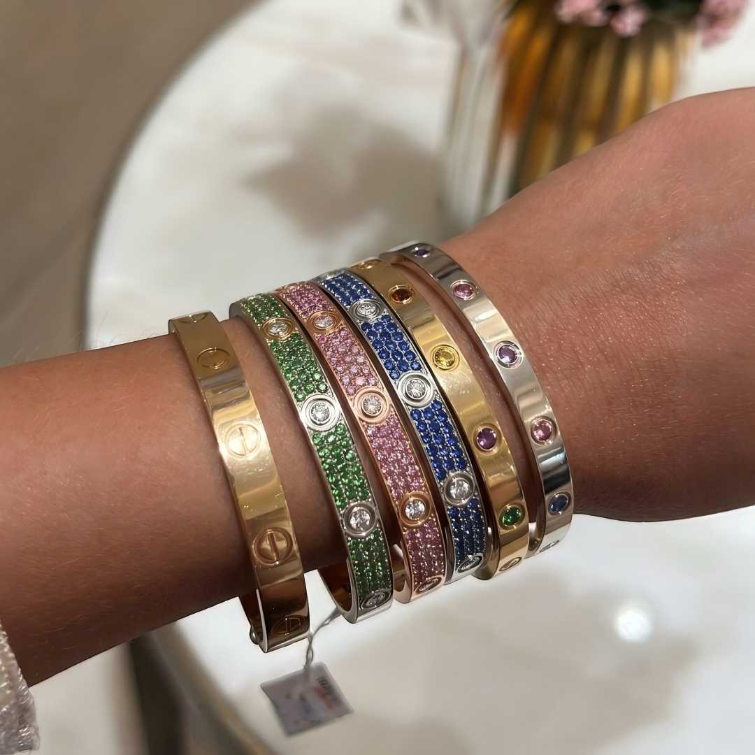 [Moco ]2026 PAVE GEMSTONE LOVE BRACELET 6.1MM 10 DIAMONDS