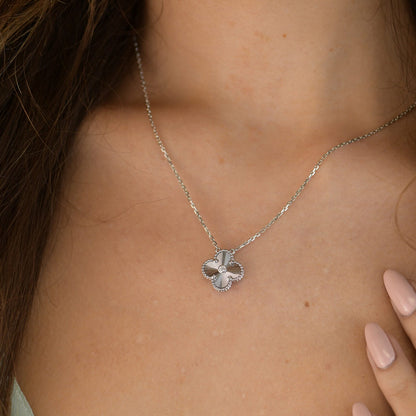 [moco jewelrys]CLOVER  15MM DIAMOND LASER NECKLACE SILVER