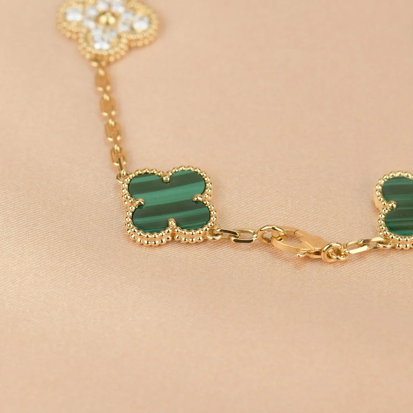 [Moco jewelrys] CLOVER 5 MOTIV MALACHIT ARMBAND KOLLEKTION