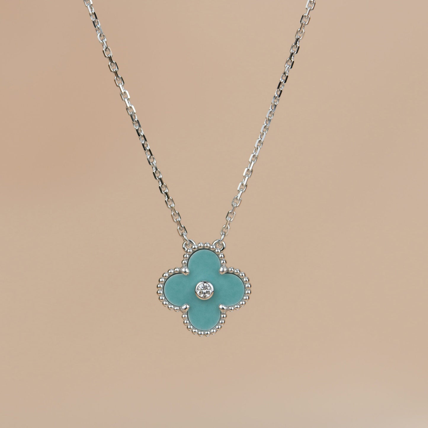 [moco jewelrys]CLOVER 15MM DIAMOND SVRES PORCELAIN  NECKLACE SILVER