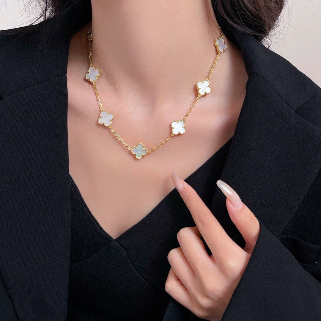 [moco jewelrys]CLOVER 10 MOTIFS WHITE MOTHER OF PEARL NECKLACE