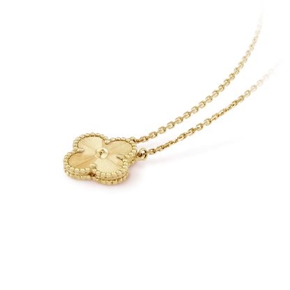 [moco jewelrys]CLOVER 15MM LASER NECKLACE