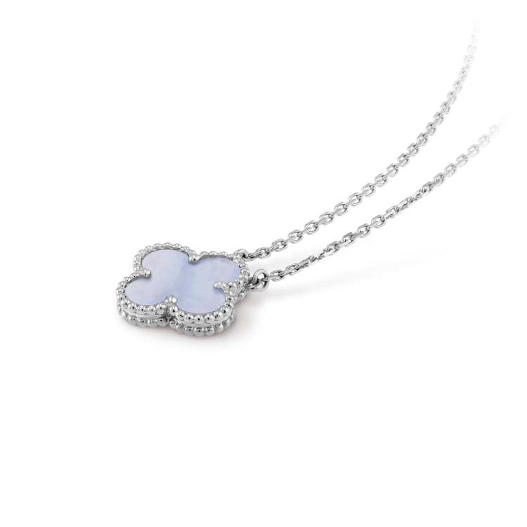 [moco jewelrys]CLOVER 15MM BLUE CHALCEDONY NECKLACE SILVER