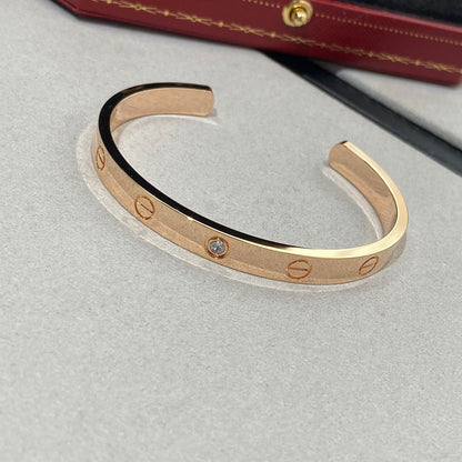 ¡®Moco¡¯LOVE BRACELET 6.1MM 1 DIAMOND OPEN CUFF