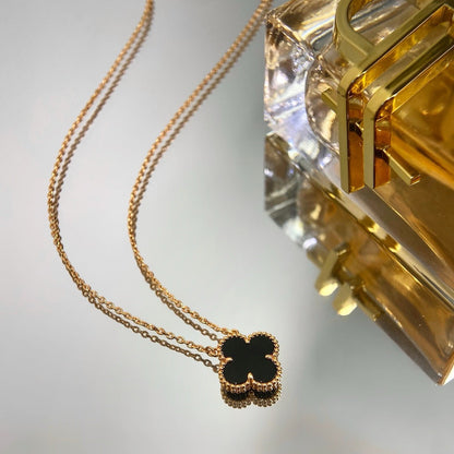 [moco jewelrys]CLOVER 15MM BLACK ONYX SINGLE FLOWER NECKLACE
