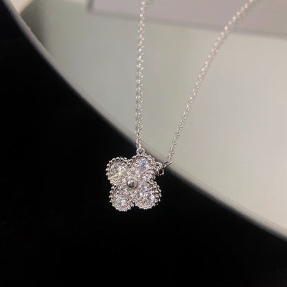 [moco jewelrys]CLOVER 15MM DIAMOND SINGLE FLOWER NECKLACE