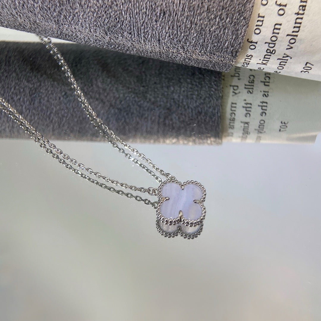 [moco jewelrys]CLOVER 15MM BLUE CHALCEDONY NECKLACE SILVER