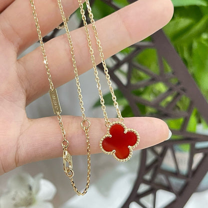 [moco jewelrys]CLOVER 15MM CARNELIAN SINGLE FLOWER NECKLACE