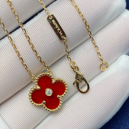 [moco jewelrys]CLOVER 15MM DIAMOND CARNELIAN NECKLACE