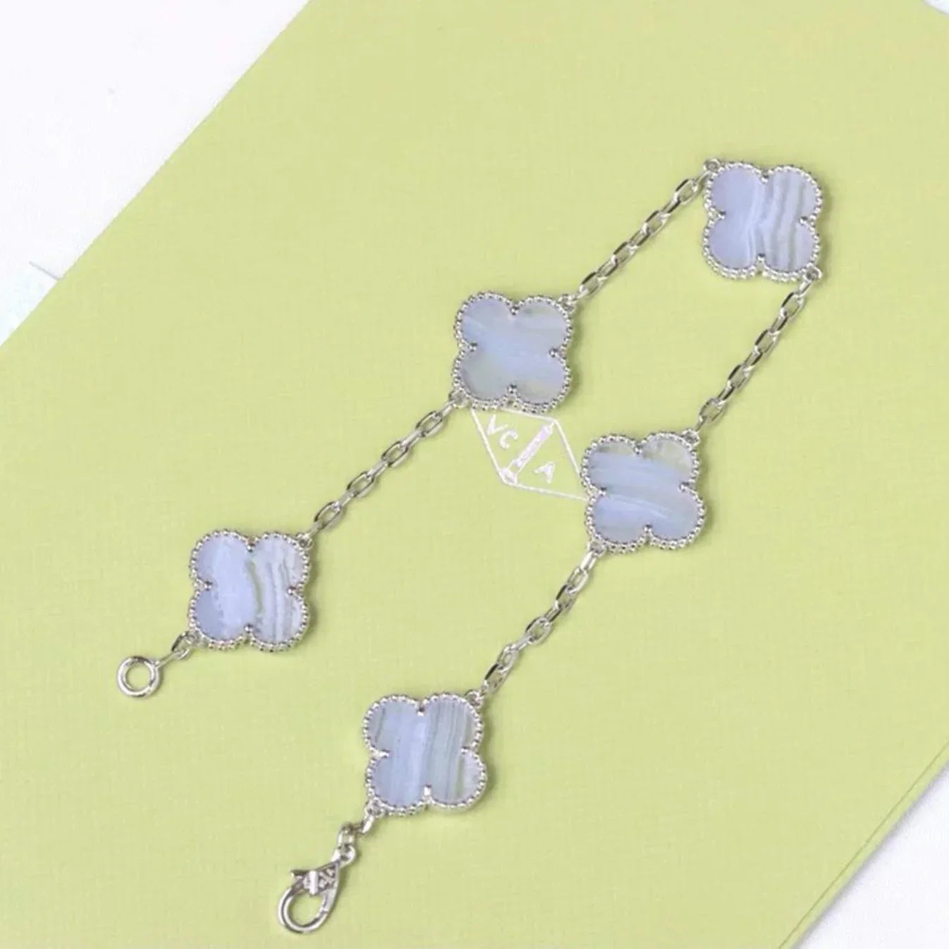 [Moco jewelrys] KLEEBATT 5 MOTIV VIOLETTER CHALCEDON ARMBAND KOLLEKTION