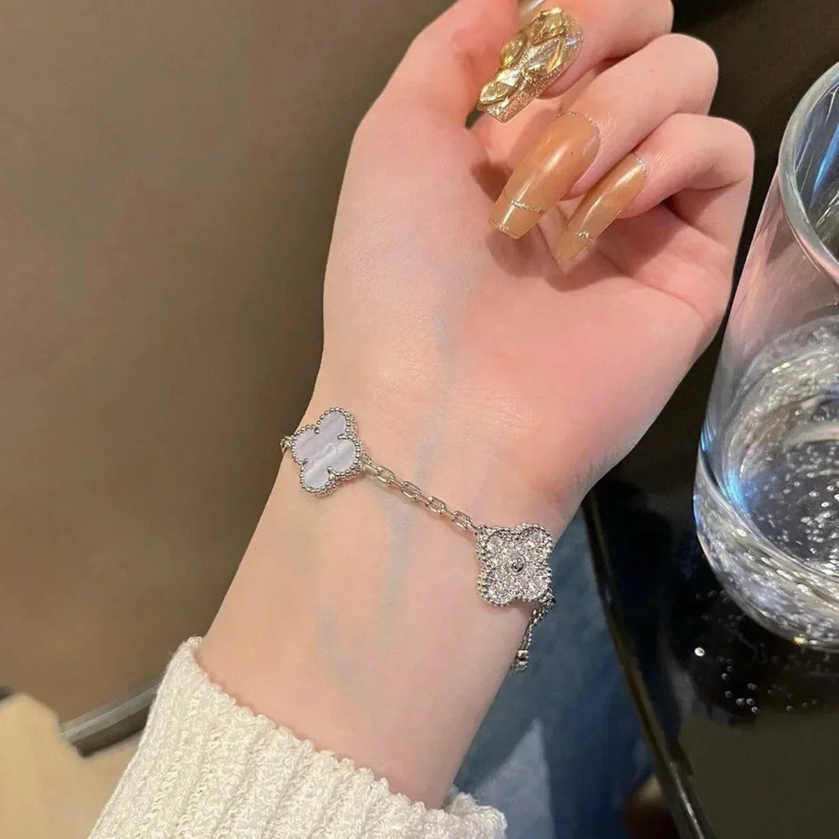[Moco jewelrys] KLEEBATT 5 MOTIV VIOLETTER CHALCEDON ARMBAND KOLLEKTION