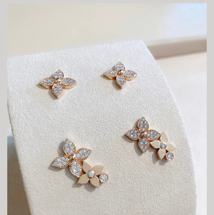 [moco jewelrys]STAR BLOSSOM STUD EARRINGS PINK GOLD DIAMONDS