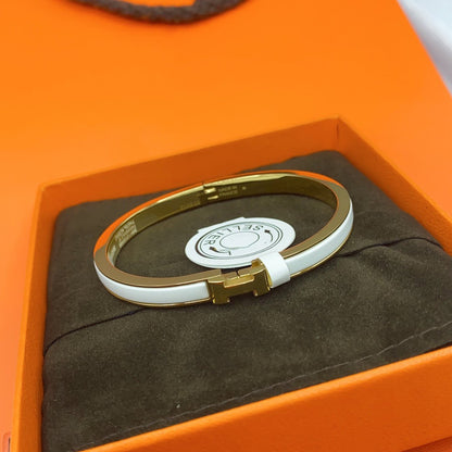 ¡®Moco¡¯CLASSIC HM CLIC WHITE 8MM ENAMEL BRACELET