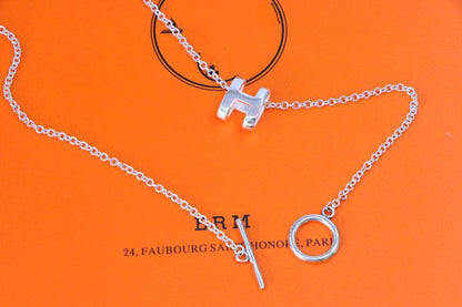 [moco jewelrys]HM NECKLACE H LETTER OVAL SERIES