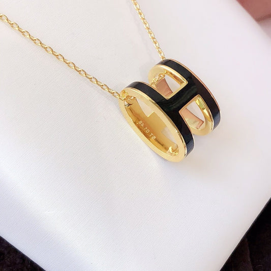 [moco jewelrys]HM CLIC BLACK ENAMEL GOLD NECKLACE