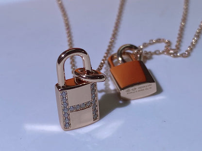 [moco jewelrys]HM ADVANCED NICHE SCHLOSS KOPF HALSKETTE DIAMANTEN