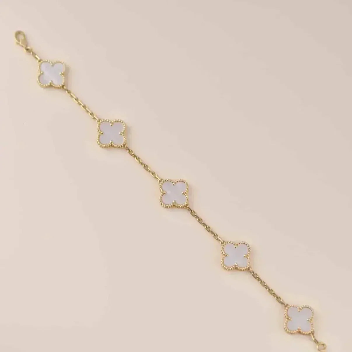 [Moco jewelrys]KLEE WEISSE PERLMUTT-MOP 5 MOTIV ARMBAND KOLLEKTION